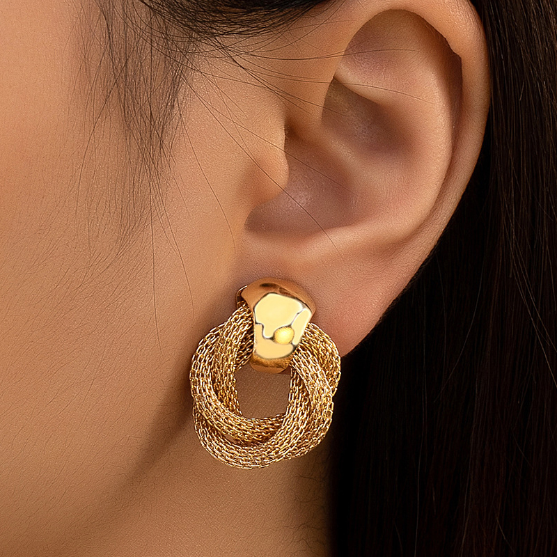 Vintage Twisted Circle Dangle Earrings for Women