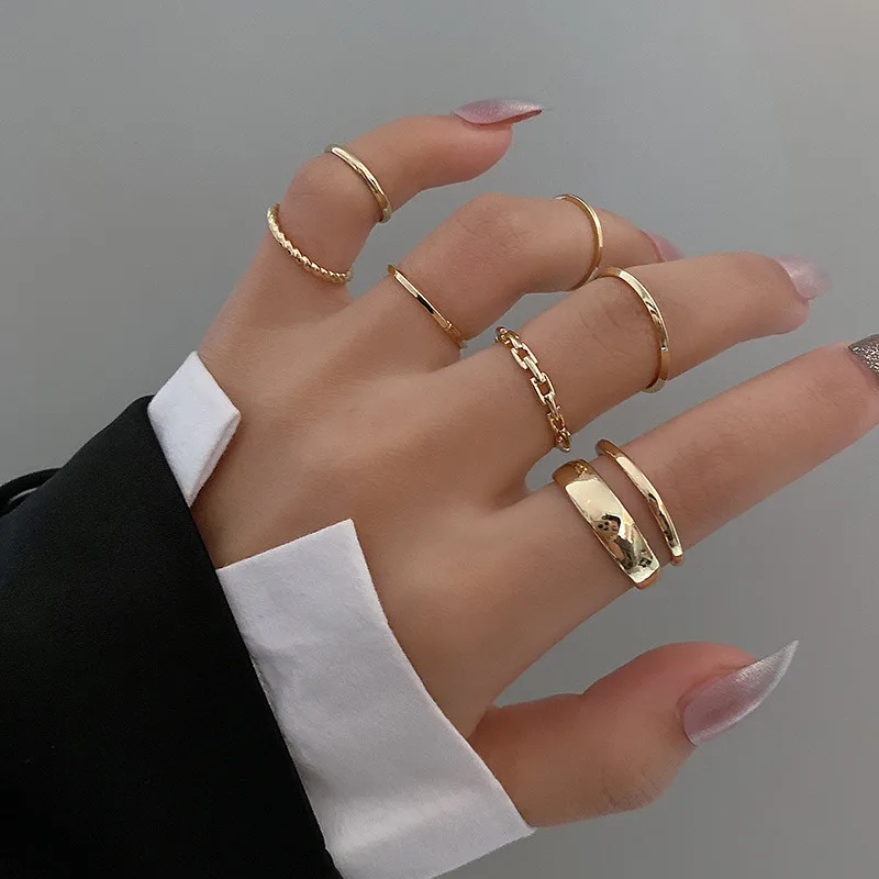 7-Piece Metal Hollow Ring Set for Women