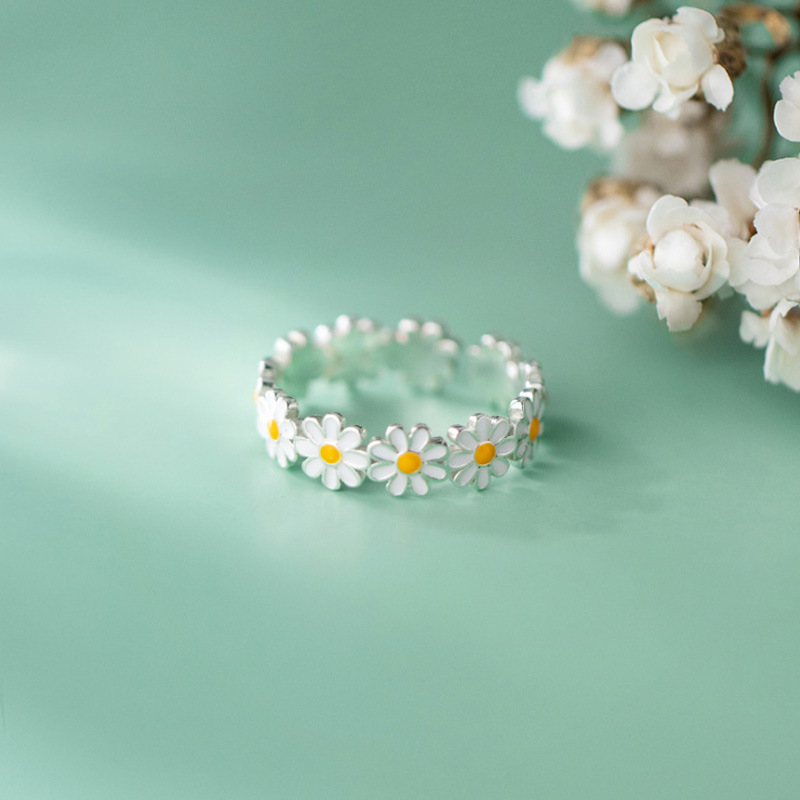 Korean Vintage Daisy Flower Adjustable Ring