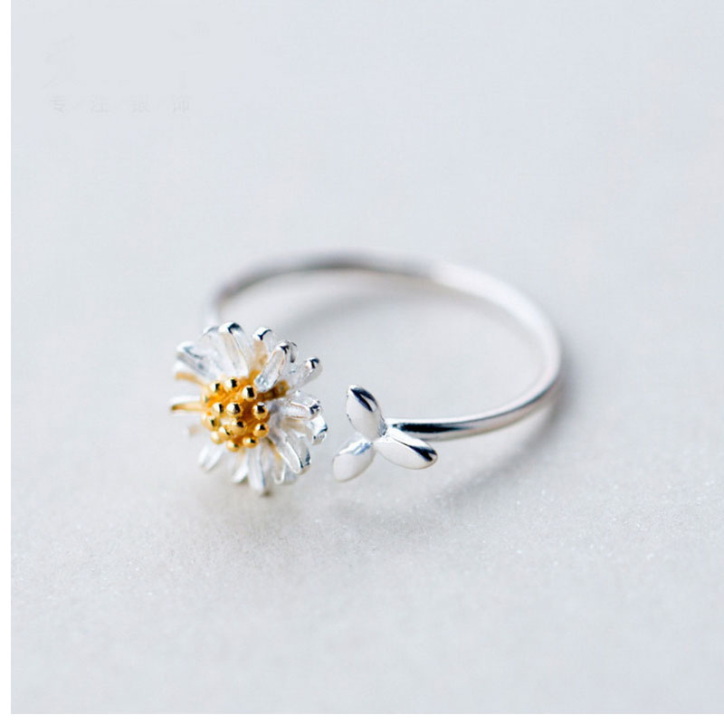 Korean Vintage Daisy Flower Adjustable Ring