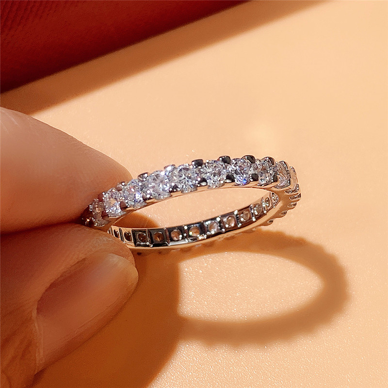 Elegant CZ Paved Round Ring for Women