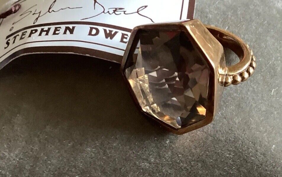 Elegant Bronze Ring with Brown Quartz Gemstone