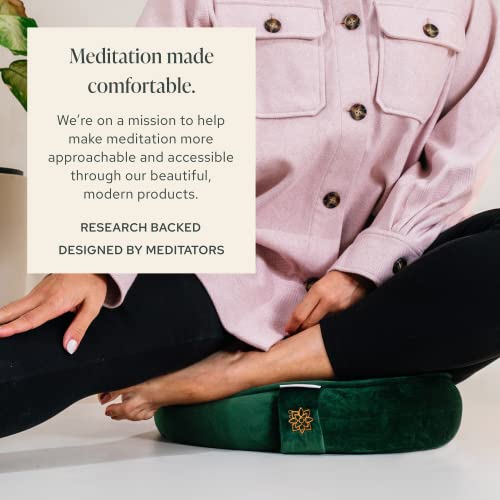 Mindful & Modern Velvet Meditation Cushion | Luxe Zafu Yoga Floor Pillow Seat | Posture Support | Buckwheat Hull Filled | Large Round Cushion with Removable Washable Cover + Carry Handle | Color Green