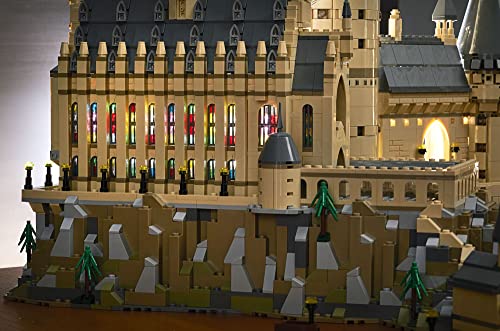 Harry Potter Hogwarts Castle LEGO Set - 27 Minifigures