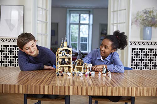 Harry Potter LEGO Clock Tower Set (922 Pieces)