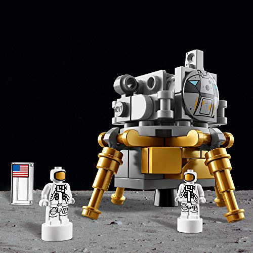 LEGO NASA Apollo Saturn V Rocket Set