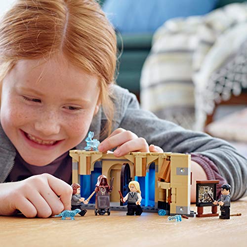 Harry Potter Hogwarts Room of Requirement LEGO Set