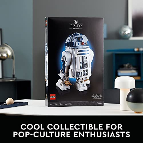 Star Wars R2-D2 Building Set with Lightsaber