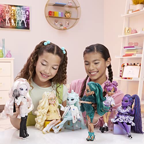 Rainbow High Reina Glitch Crowne Doll Set