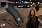 Cobra 007 Green Stun Gun with Flashlight