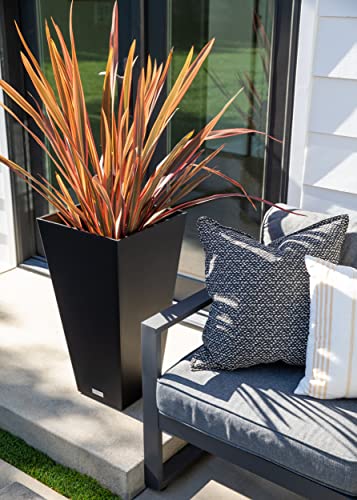 Veradek V-Resin Taper Planters, Set of 2, 30" Black