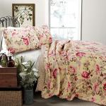 Vintage Floral Pink Rose Quilt Bedding Set