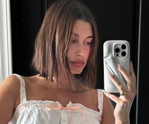 lip case  YOUR ESSENTIALS IN ONE PLACE